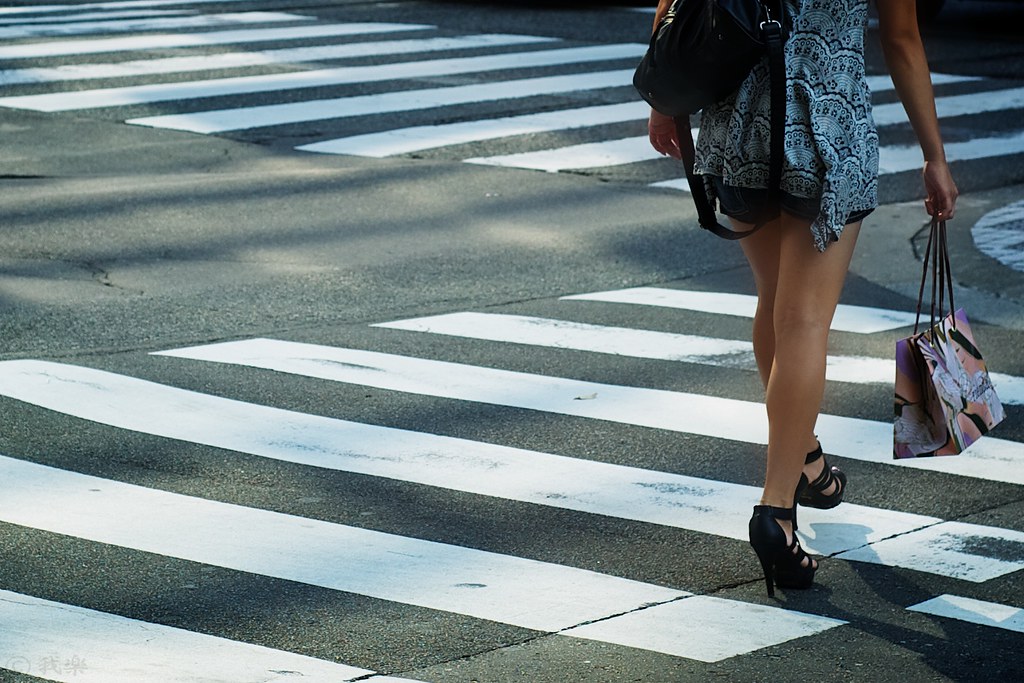 walk on a pedestrian crossing